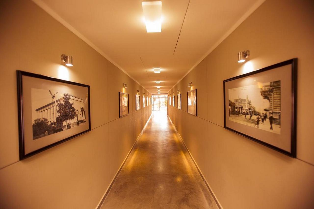 Aparthotel Selfie Batoemi Buitenkant foto