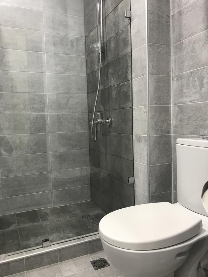 Aparthotel Selfie Batoemi Buitenkant foto